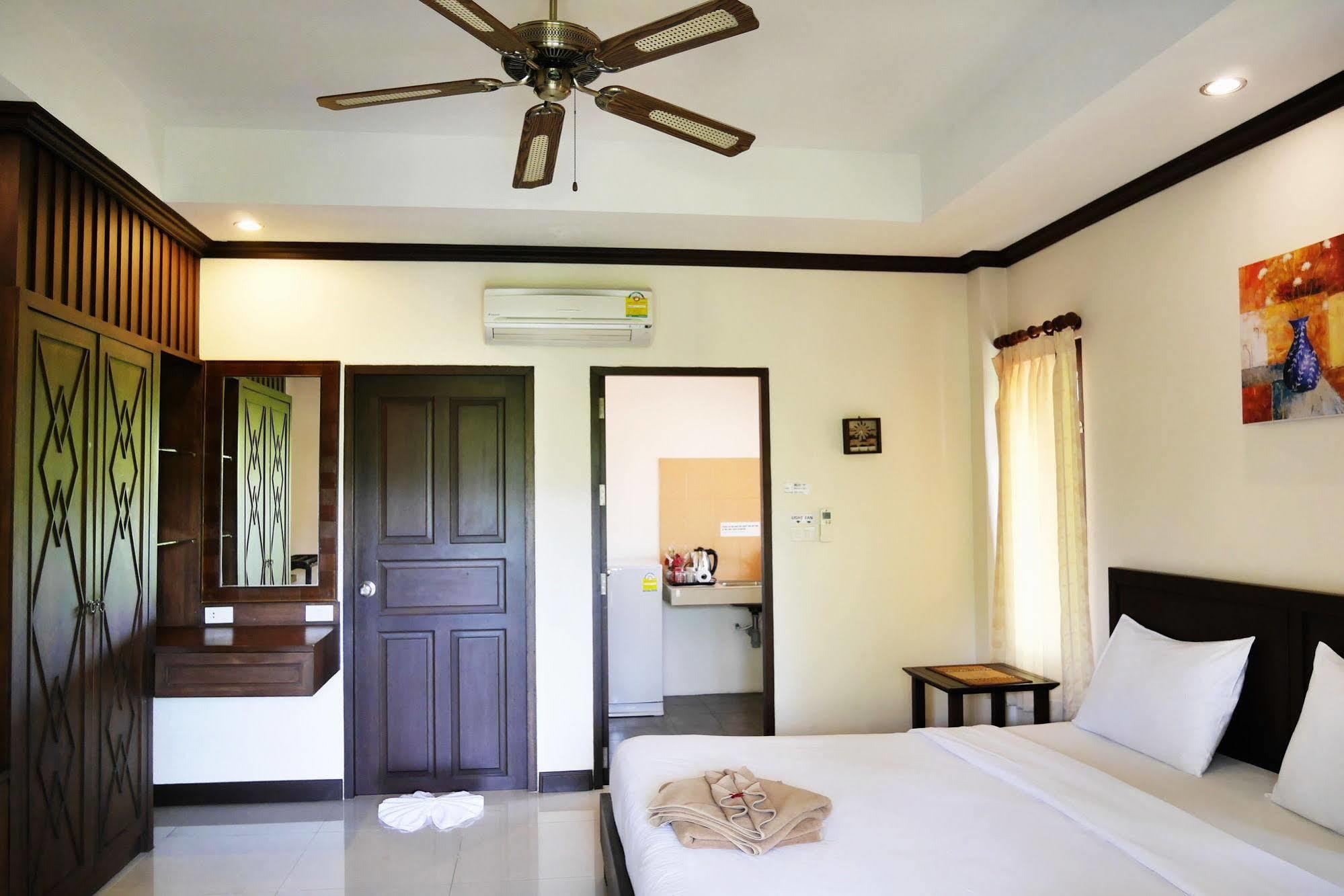 Manita Resort 라마이비치 외부 사진