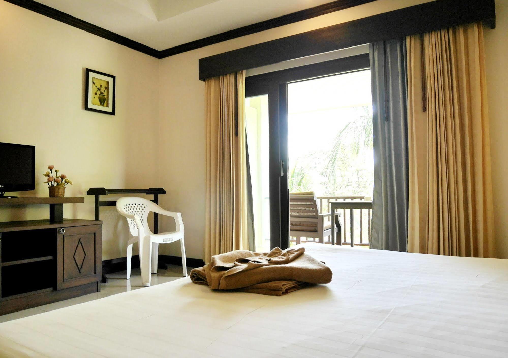 Manita Resort 라마이비치 외부 사진